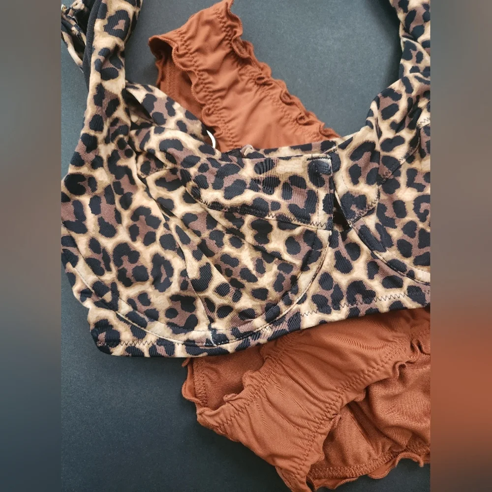 38C/L VS Swim Full Coverage Bikini Top Ruffle Cheeky Bikini Set Leopard